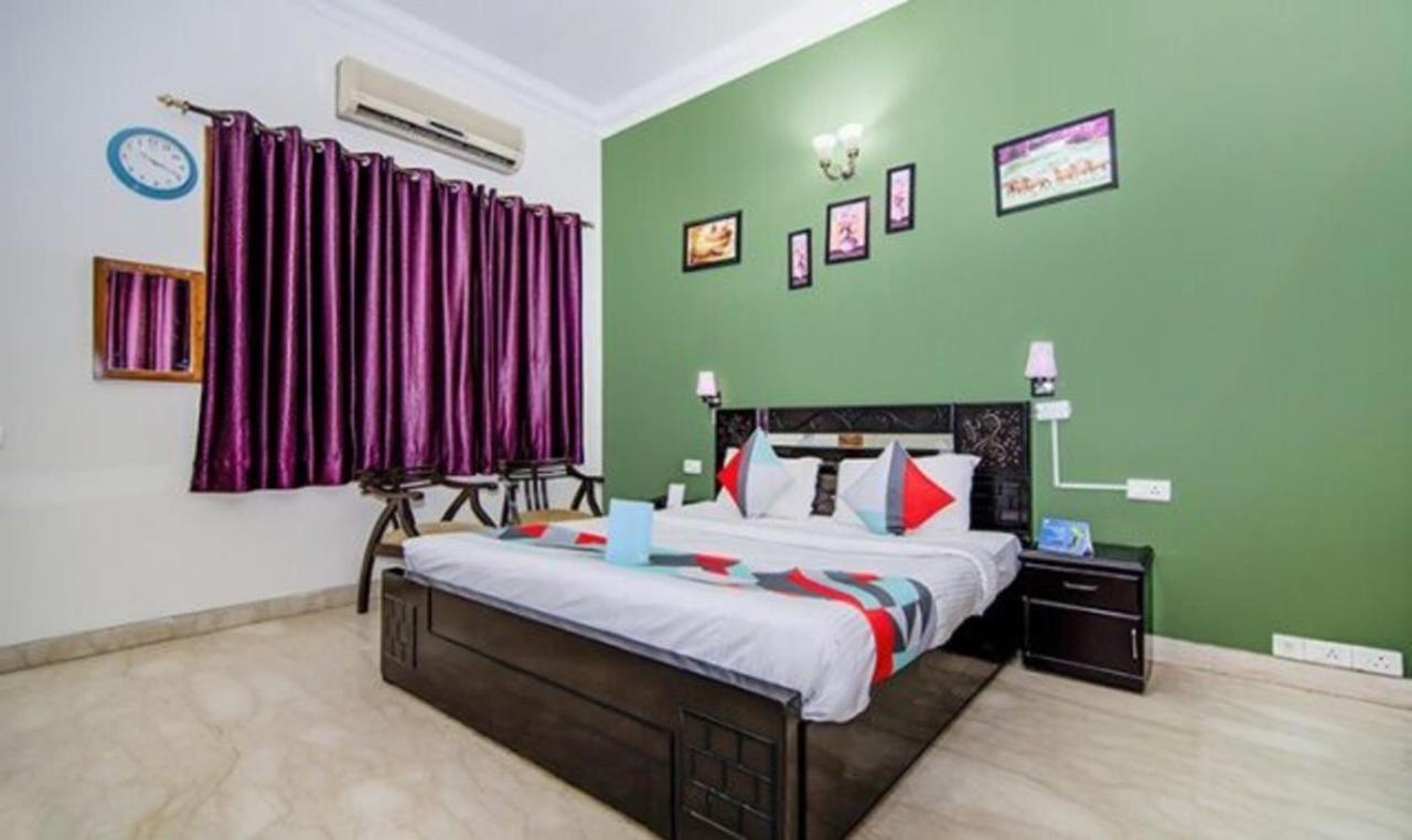 Fabexpress Ashray Hotel Noida Kültér fotó