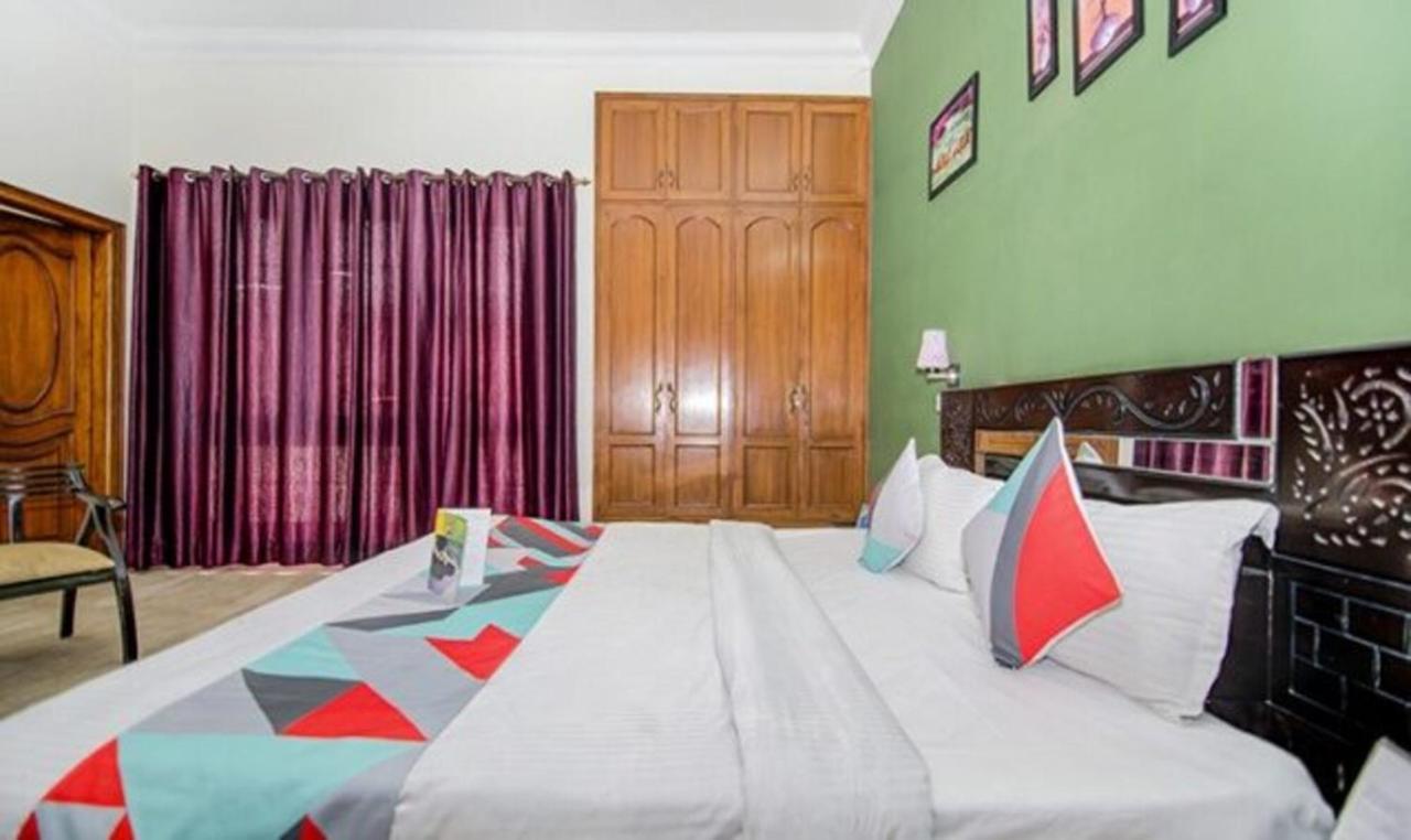 Fabexpress Ashray Hotel Noida Kültér fotó