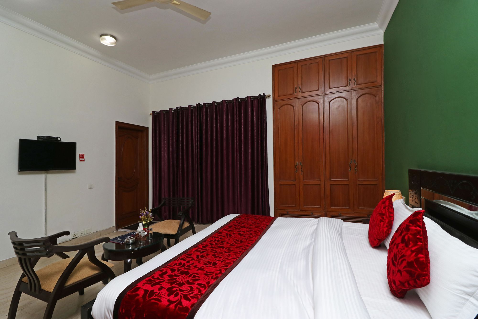 Fabexpress Ashray Hotel Noida Kültér fotó